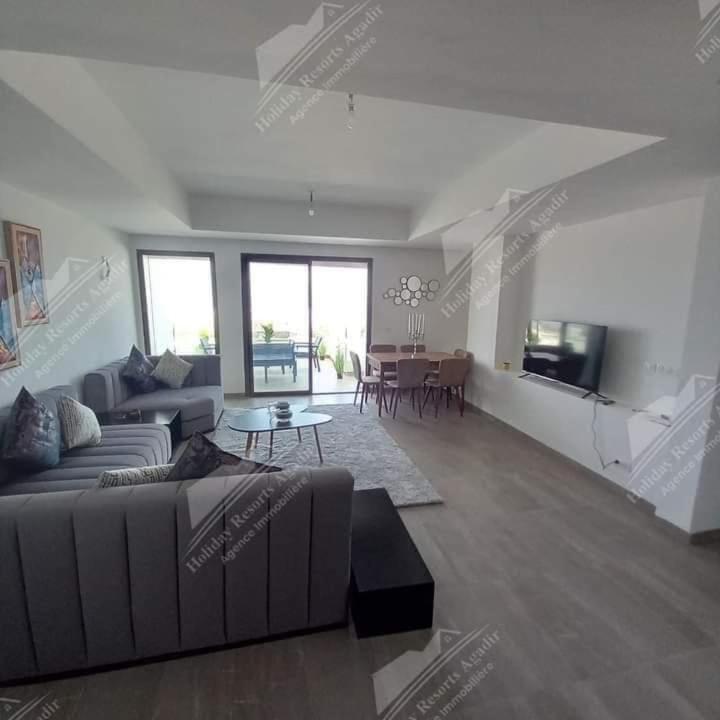 Ocean 's Whisper 3 Bedroom Bay Tamourit Apartment *